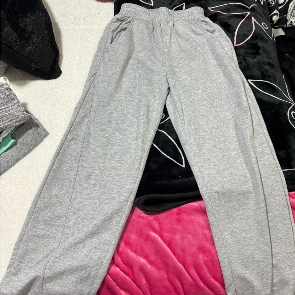 SHEIN Light Gray Kids Joggers